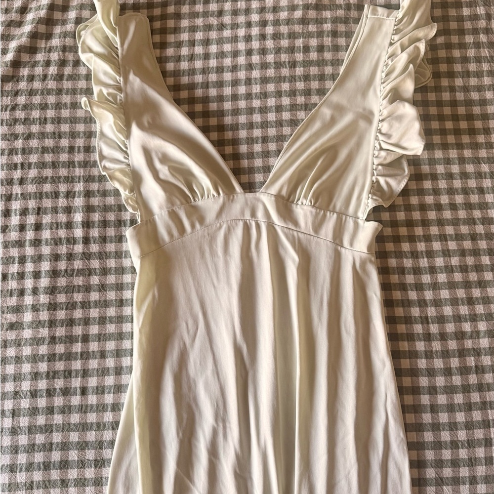 Vintae Light Green Ruffle Nightgown